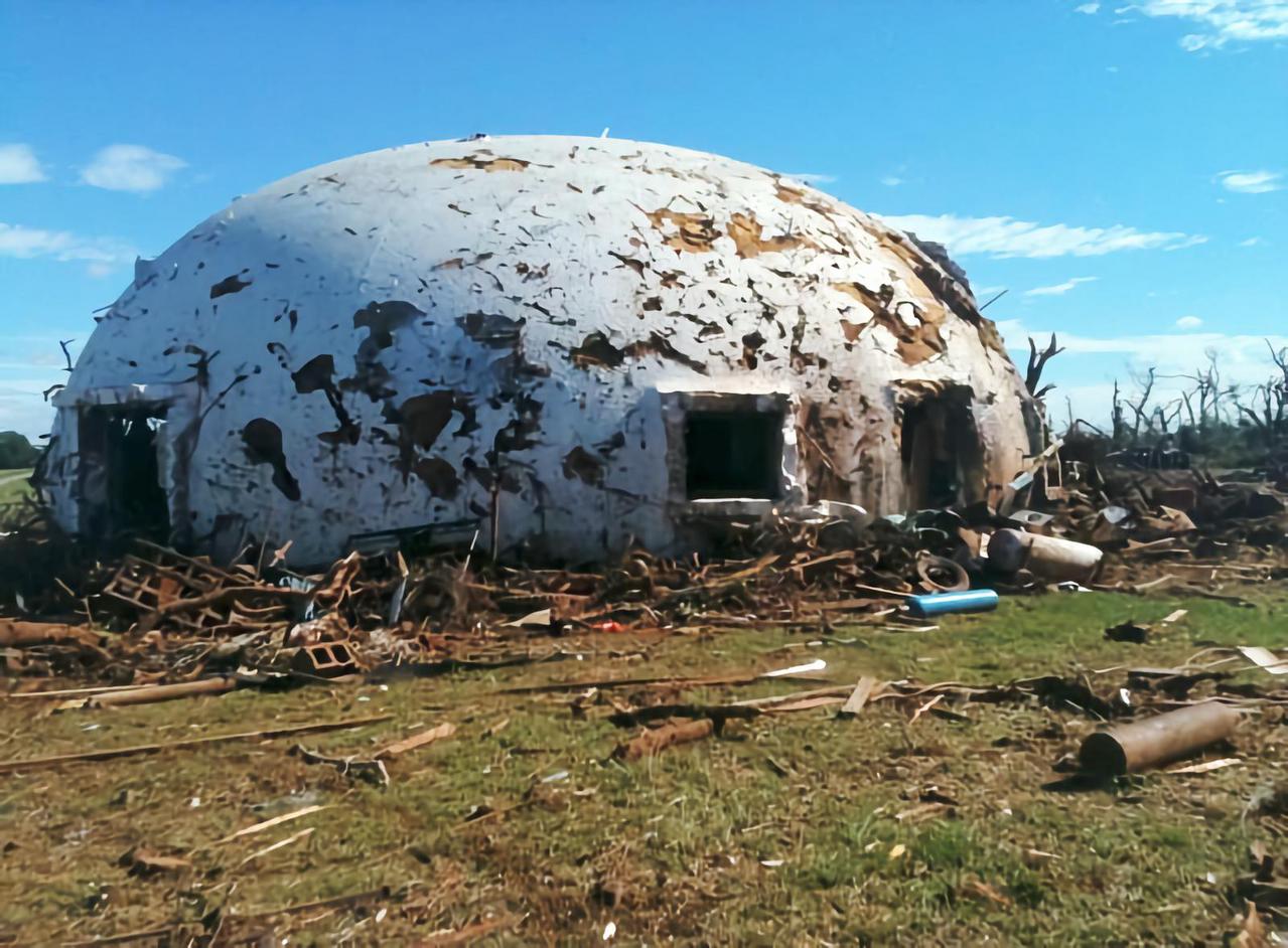 Dome survives EF-4 tornado.
