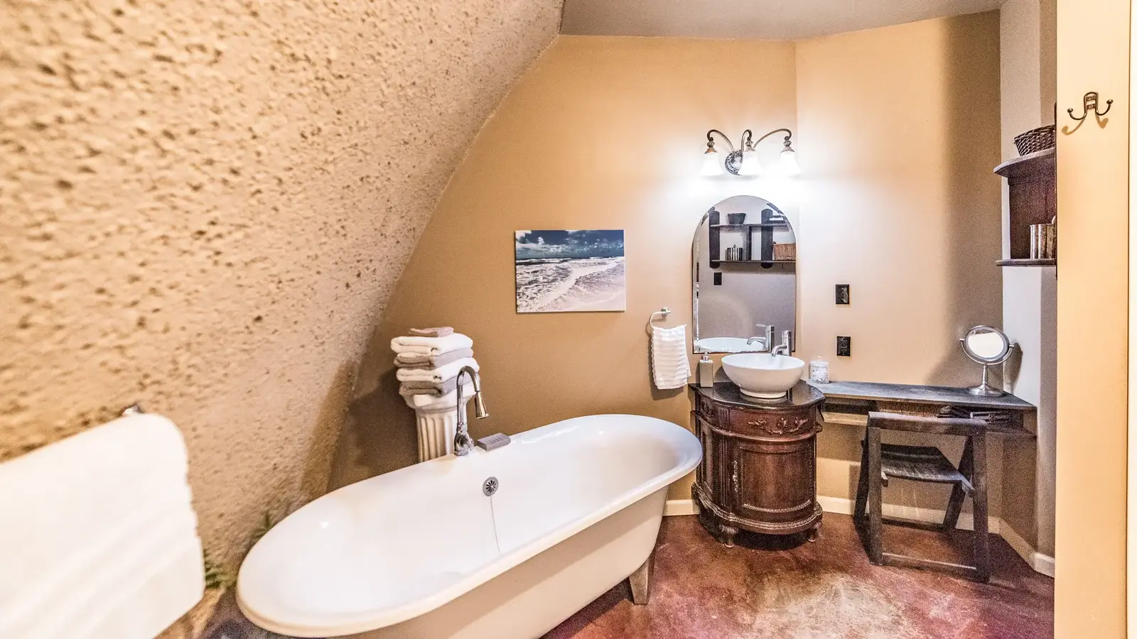 A standalone tub in the main bathroom. A standalone tub in the main bathroom.