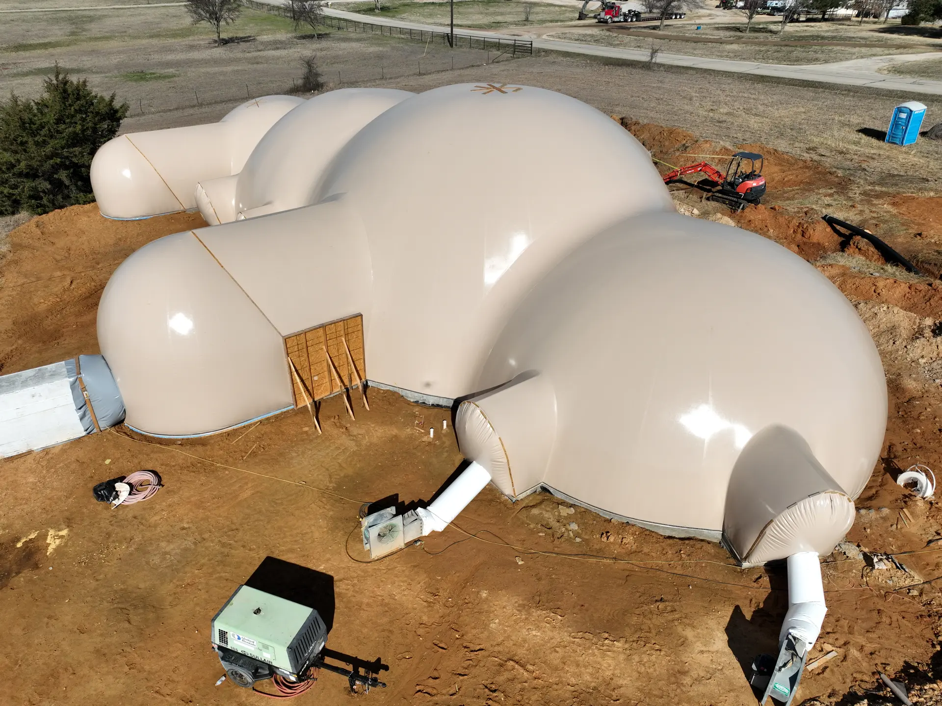 Inflated Airform with Gothic Arch Augments.