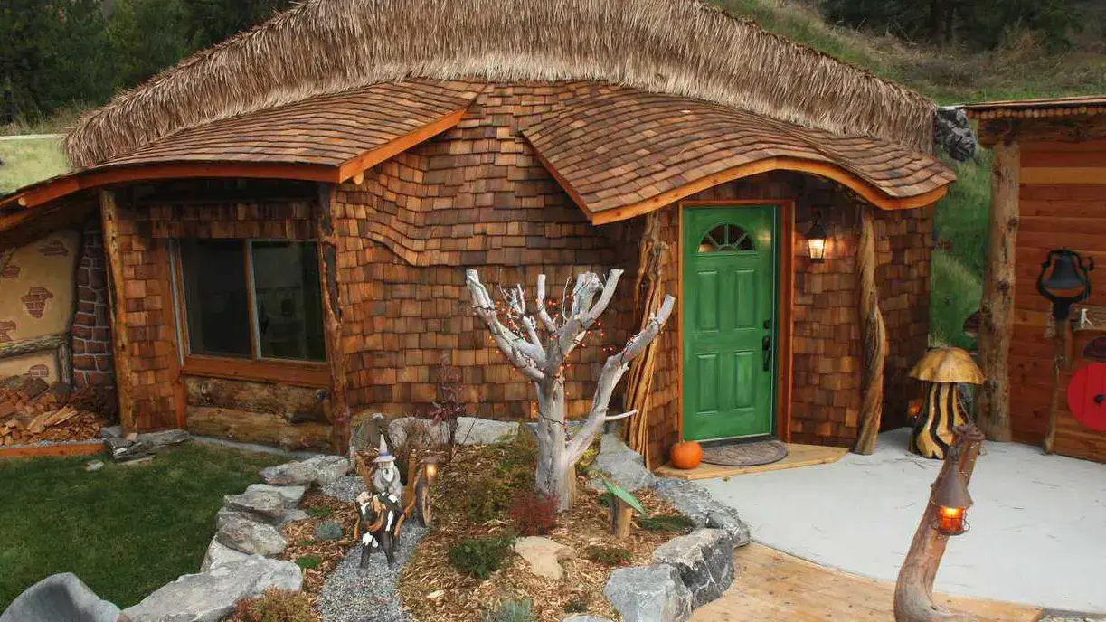 Exterior of the Hobbit House of Montana Exterior of the Hobbit House of Montana.