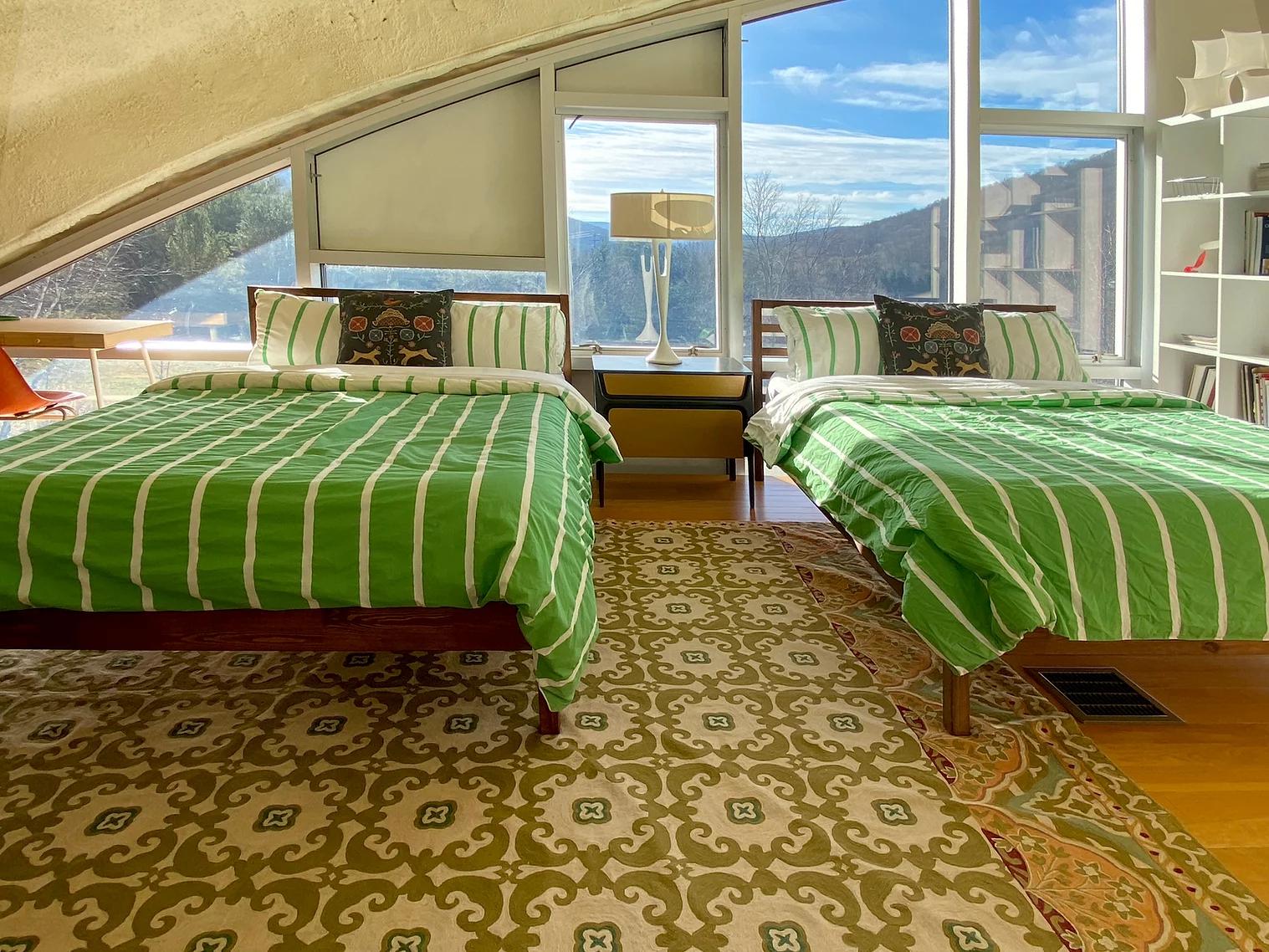 Guest Room with Moutain Views.
