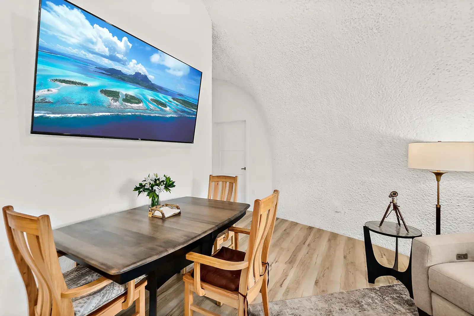 Dining Area.