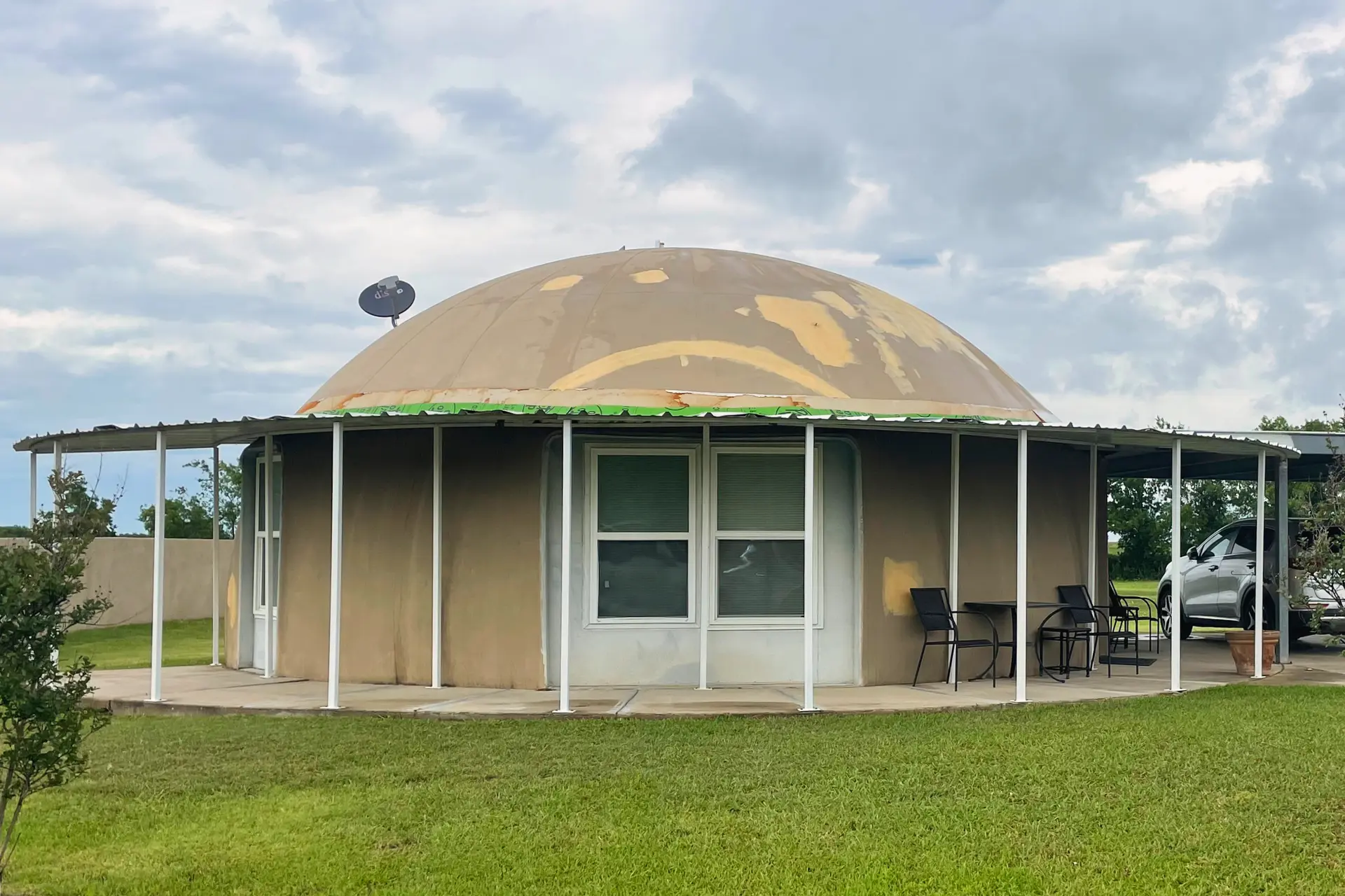 Due Sorelle in Italy, Texas.