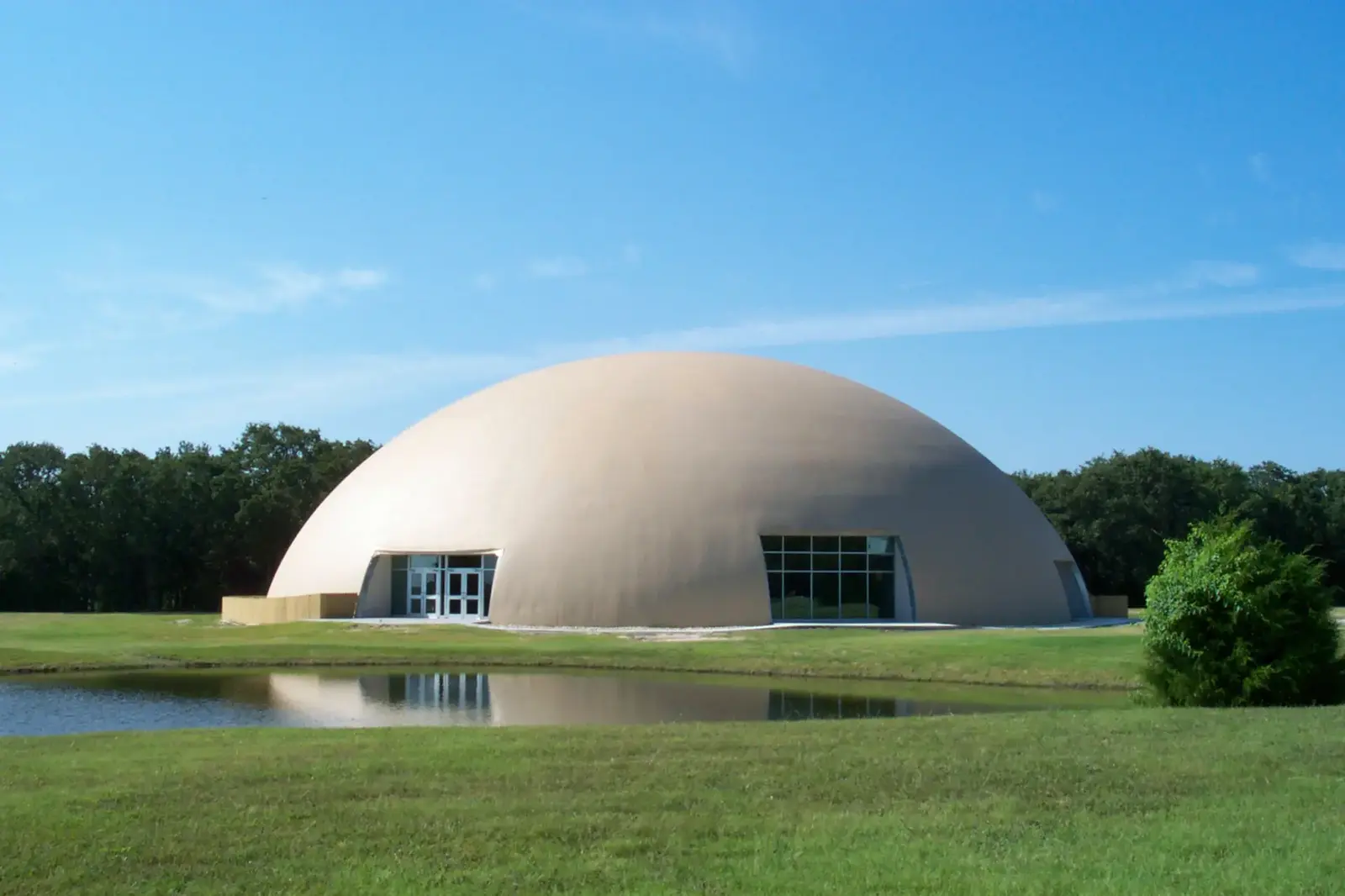 Gymnasium in Dresden, Texas Gymnasium in Dresden, Texas.