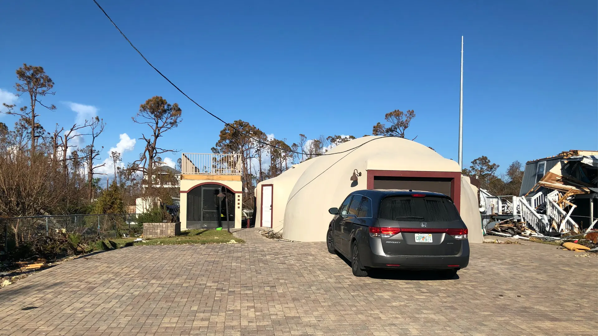Hurricane Hits Monolithic Dome Home.
