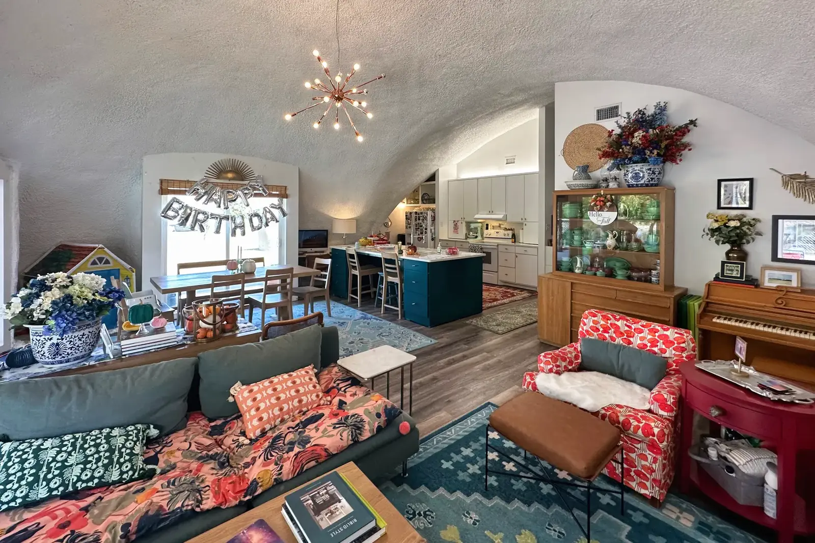 The South-Slota Dome Home in Italy, Texas The South-Slota Dome Home in Italy, Texas.